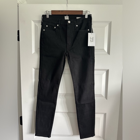 Edwin Pixie 9” Mid-rise Skinny Jeans in Black - Picture 1 of 6